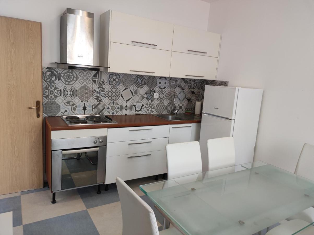 Stribor Apartments Dugobabe エクステリア 写真