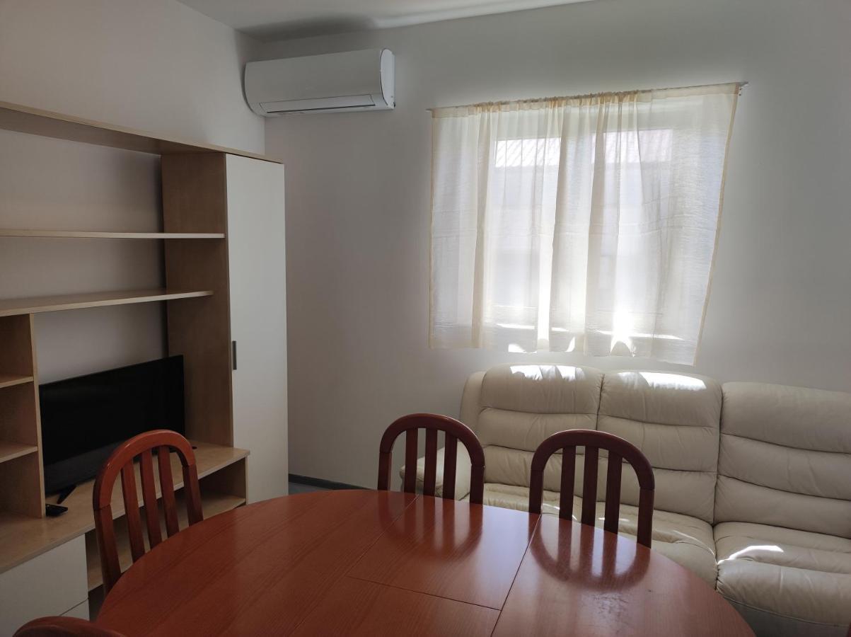 Stribor Apartments Dugobabe エクステリア 写真